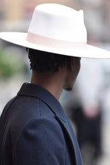 GRACE RANCHER IN OFF-WHITE