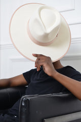 GRACE RANCHER IN OFF-WHITE