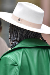 GRACE RANCHER IN OFF-WHITE