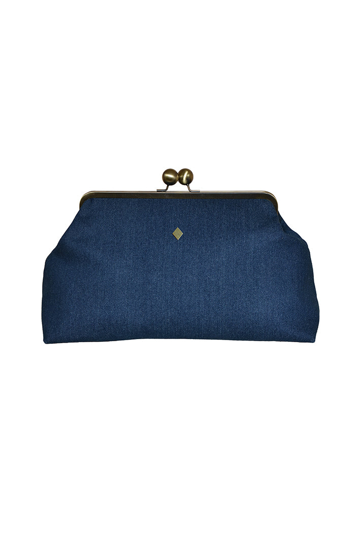 ODENSE OVERSIZE COIN PURSE IN VINTAGE DENIM