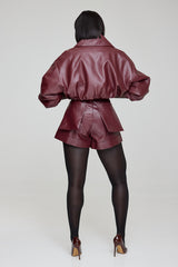 CARTER FAUX LEATHER SHORTS IN BURGUNDY