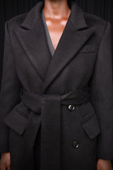 FRENCH STRUCTURED COAT IN BLACK