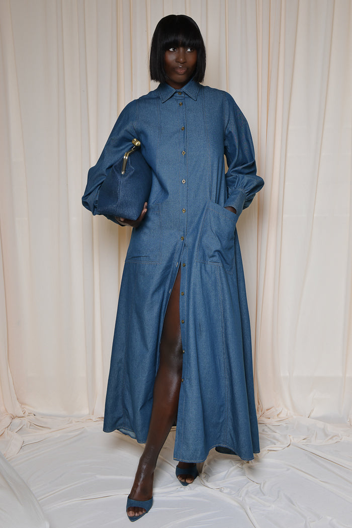 MODENA MAXI FLARED SHIRT DRESS IN LIGHT DENIM – THE KEMIST