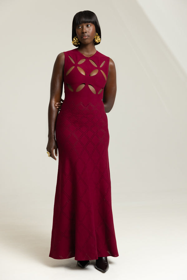 SEDONA CUT OUT KNIT DRESS IN BURGUNDY
