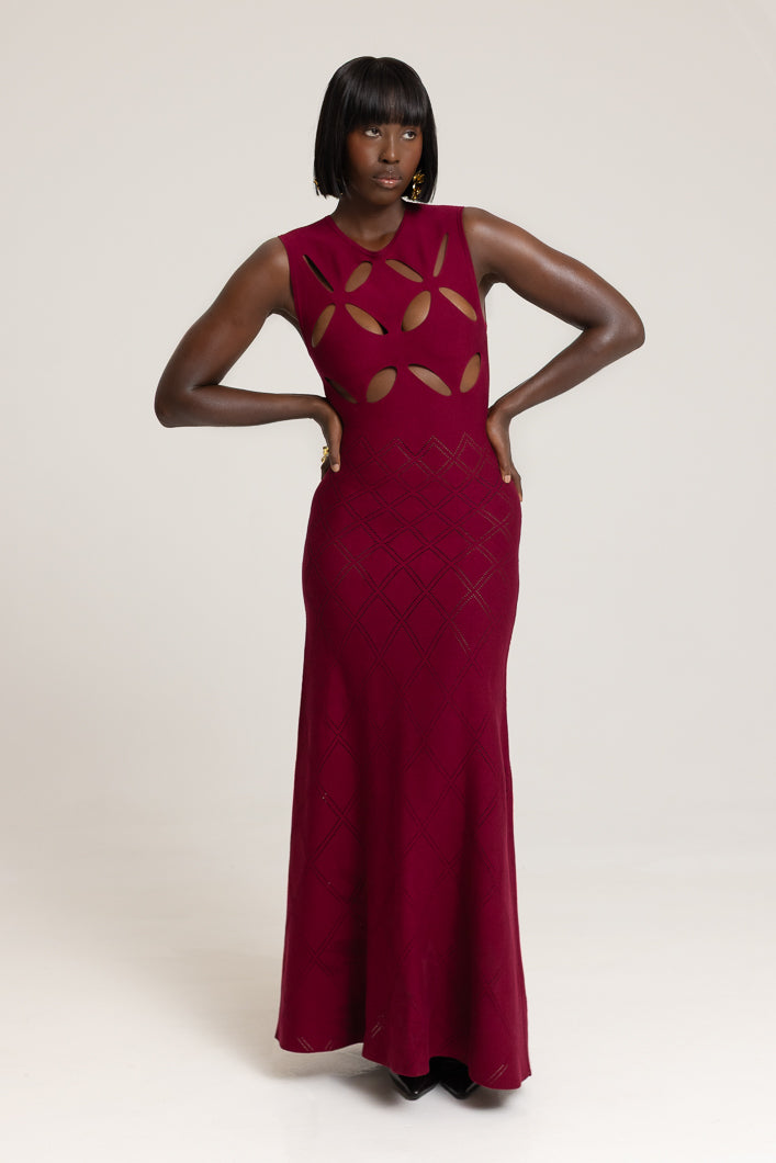 SEDONA CUT OUT KNIT DRESS IN BURGUNDY
