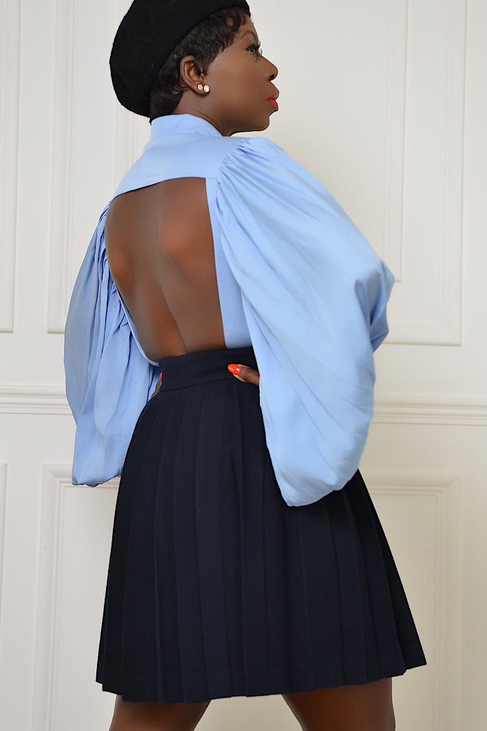 BILOXI SHOULDER PADDED BACKLESS SHIRT IN BLUE