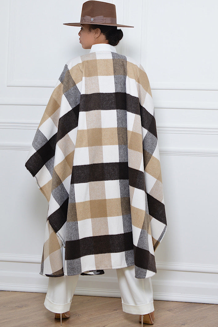 CARDIFF WOOLLEN PONCHO IN BROWN AND CREAM