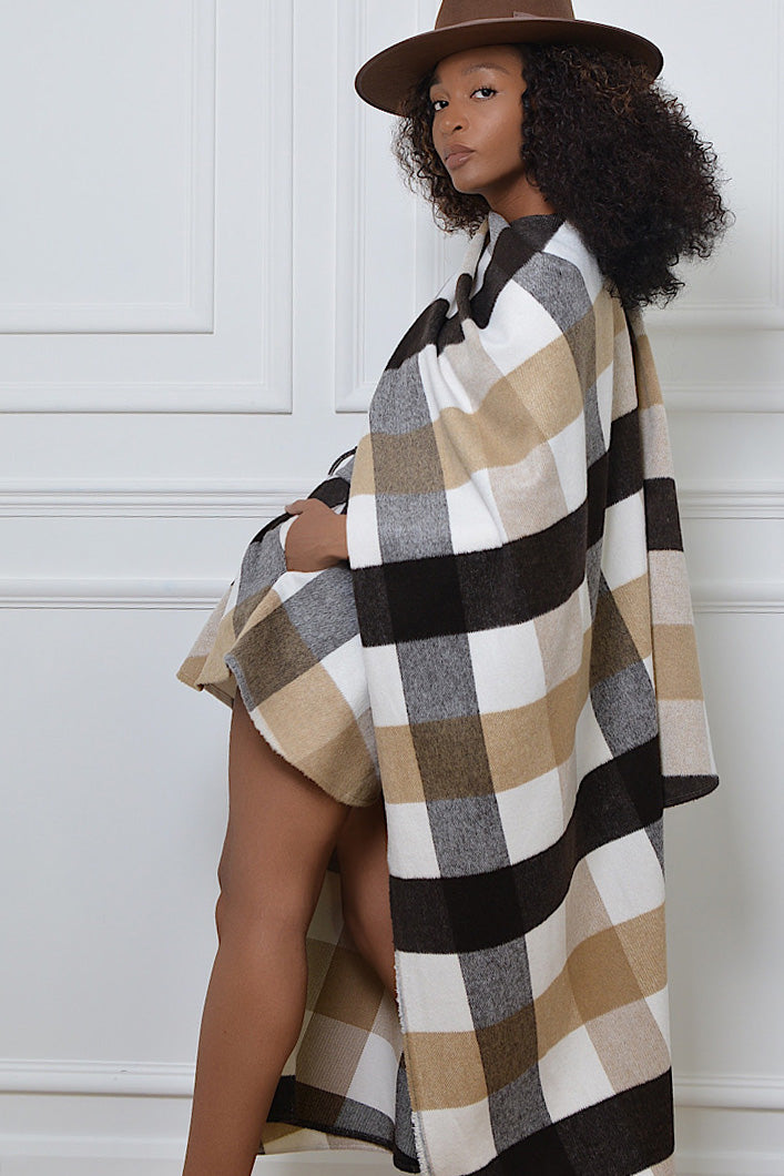 CARDIFF WOOLLEN SHORTS IN BROWN AND CREAM