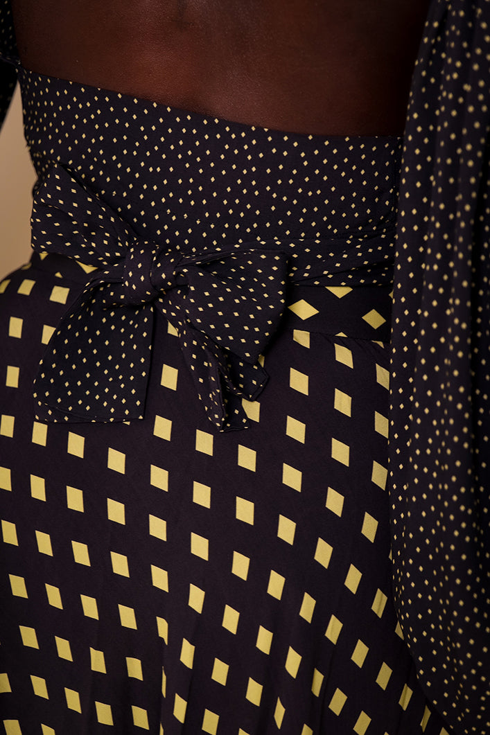 GIRONA TIE UP BACKLESS TOP IN ORAPA PRINT