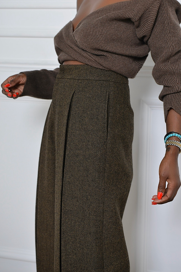 HARROW WIDE LEG HERRINGBONE FRONT PLEATED PANTS IN DARK BROWN
