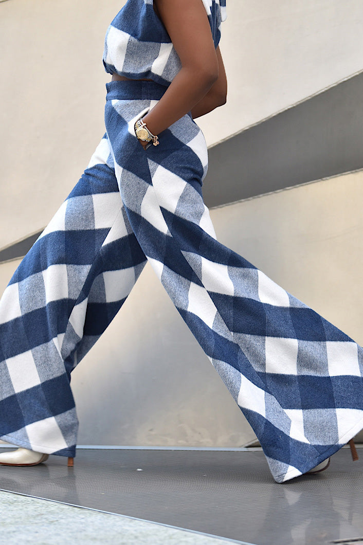 HIGHLAND WOOL FLARED PANTS IN BLUE
