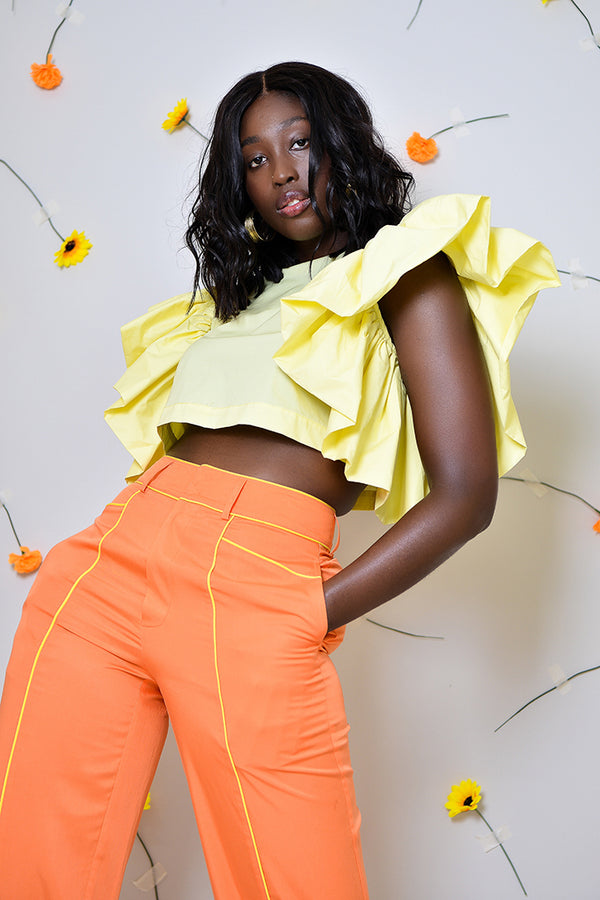 KAILI RUFFLED SLEEVELESS TOP IN YELLOW