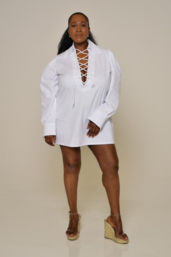 LOS LACE UP SHIRT DRESS IN WHITE