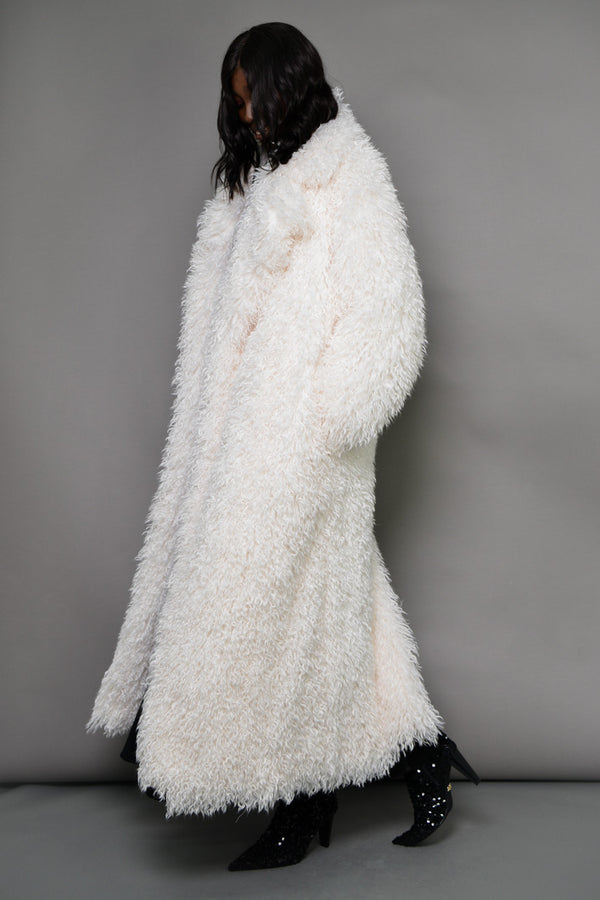 MONTCLAIR MONGOLIAN FAUX FUR COAT IN OFF-WHITE