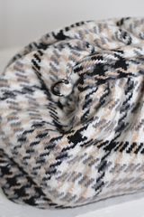 ODESSA WOOLLEN CLUTCH BAG IN WHITE