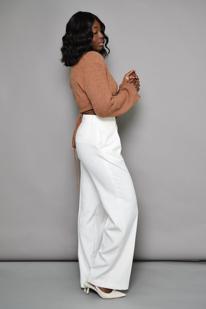 RIO STRAIGHT LEG PANTS IN WHITE