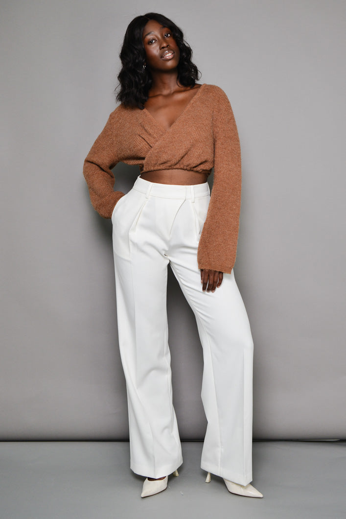 RIO STRAIGHT LEG PANTS IN WHITE