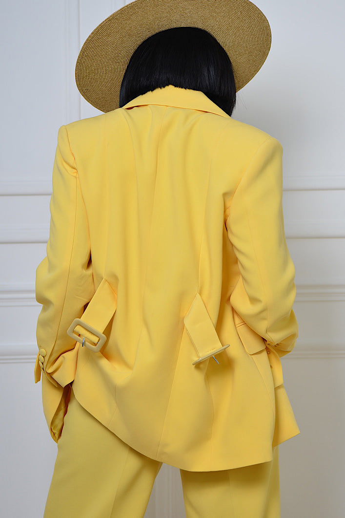 RIO SIDE BELT BLAZER IN YELLOW