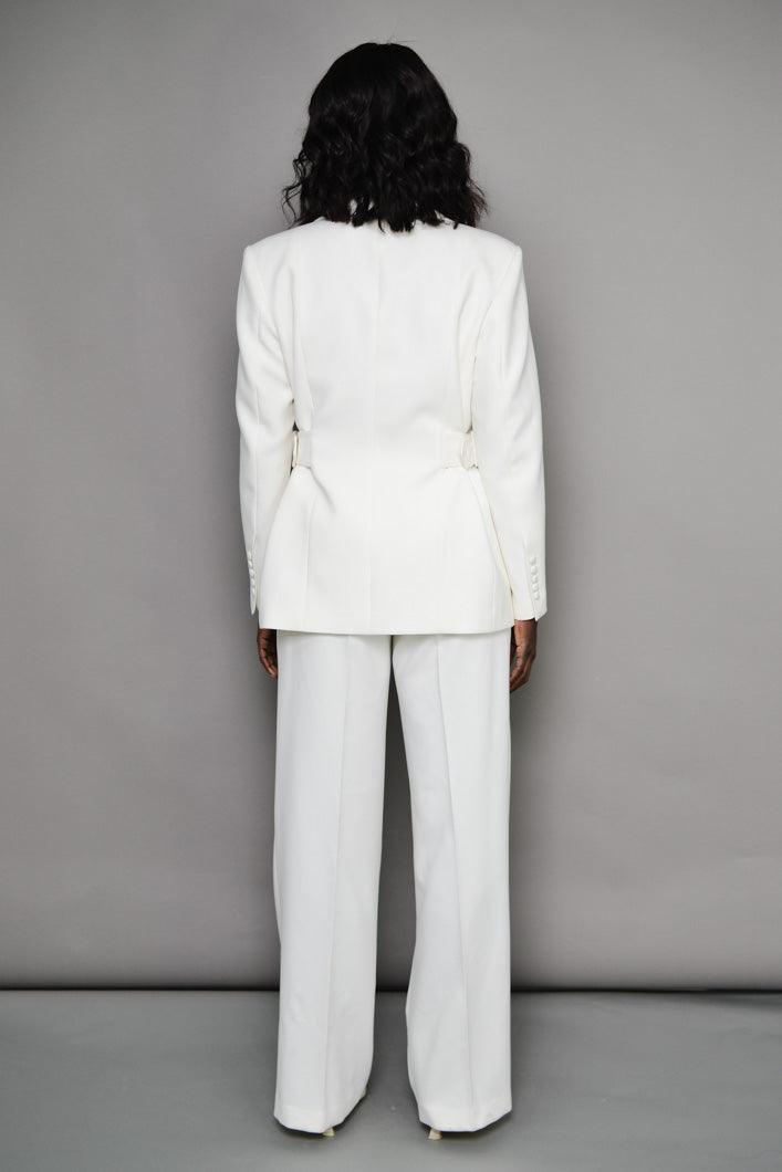 RIO STRAIGHT LEG PANTS IN WHITE