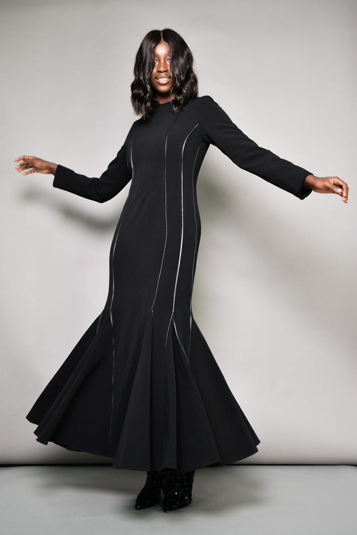 SIENNA MAXI DRESS WITH FAUX LEATHER PIPING IN BLACK