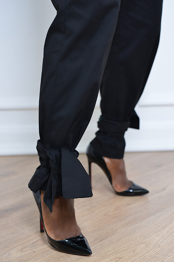 TUNIS TIED CUFF JUMPSUIT IN BLACK