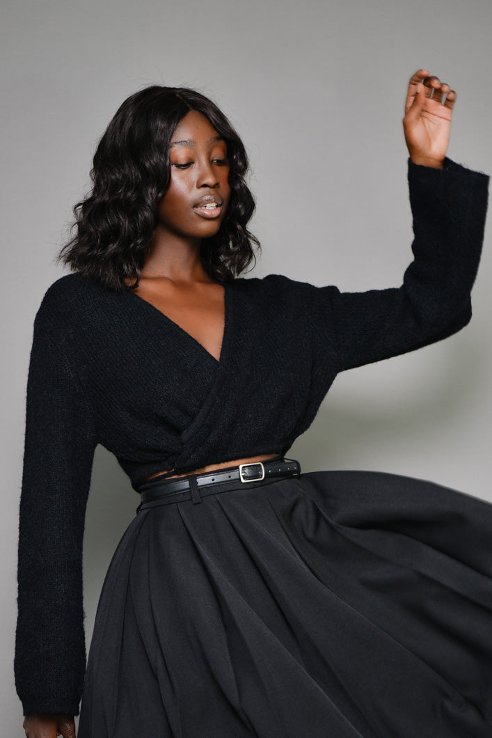 WARWICK WRAP TIE CROPPED CARDIGAN IN BLACK