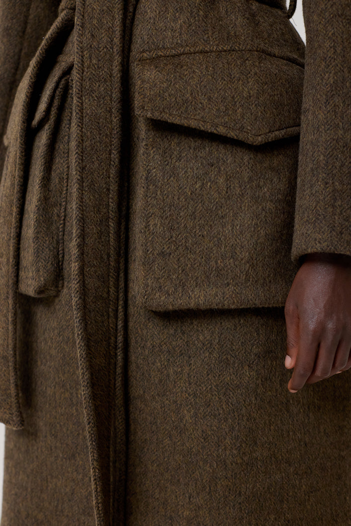 WINDSOR MULTI POCKET WOOL COAT