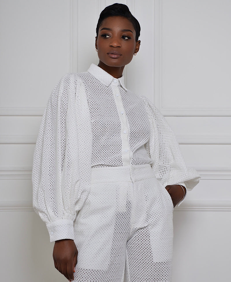 white backless lace puff sleeve shirt