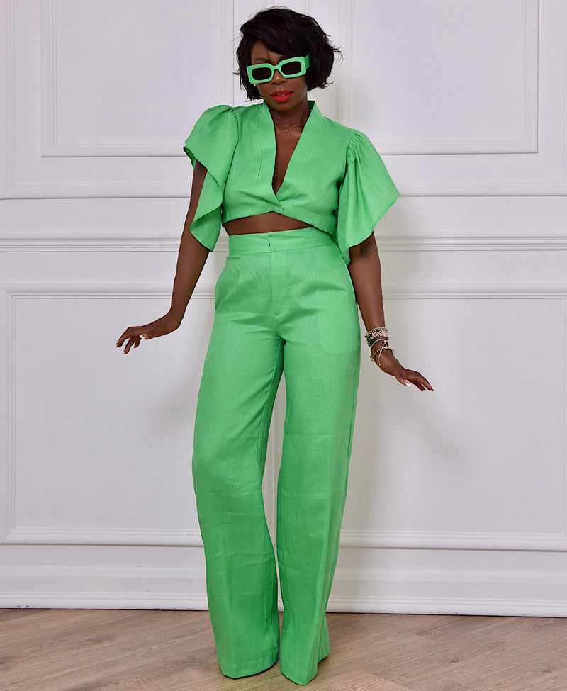 luxor top with pleated sleeve in green