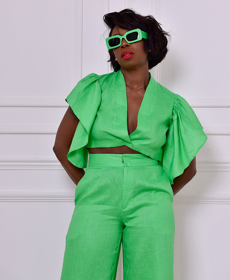 luxor top with pleated sleeve in green